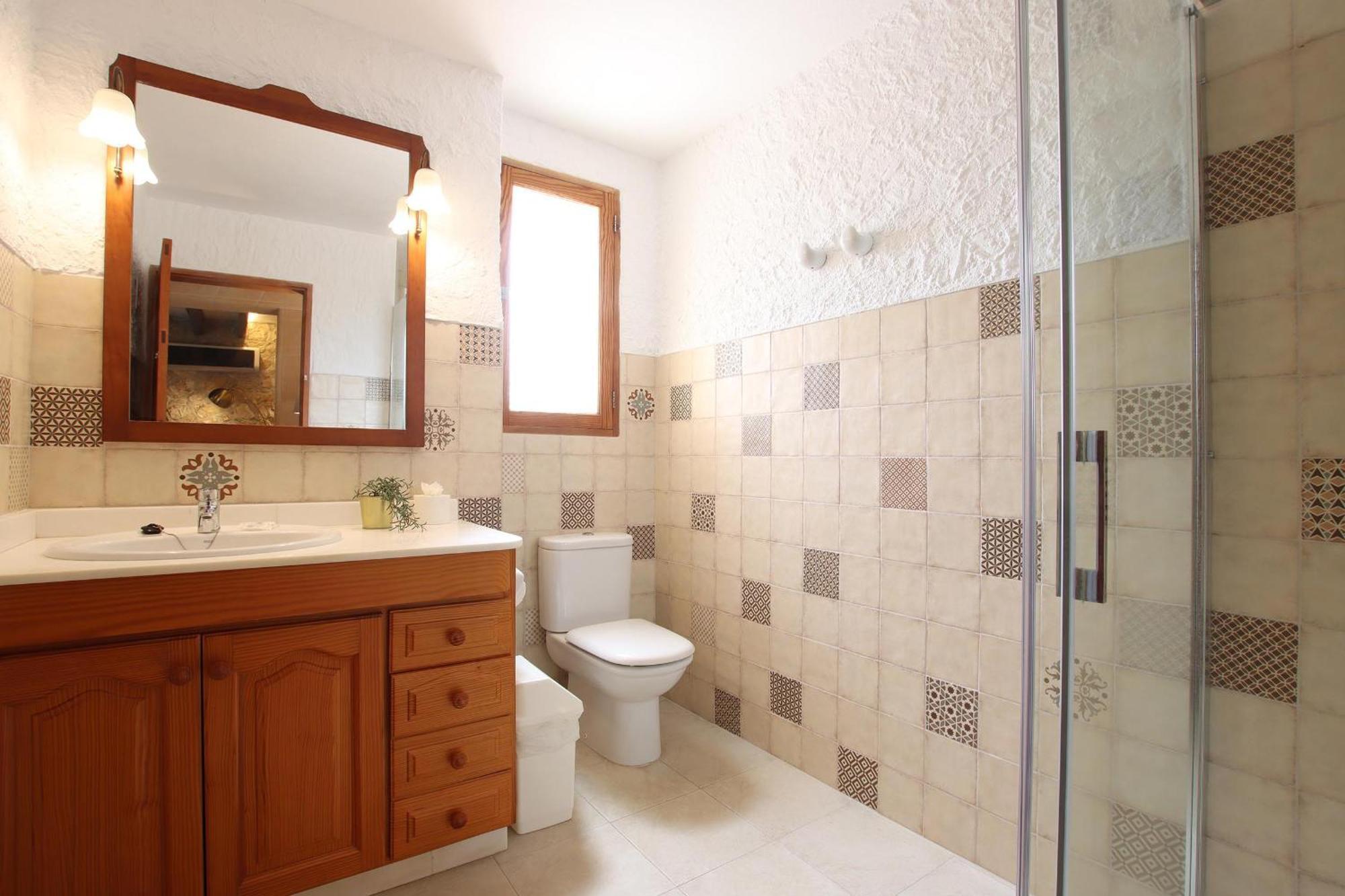 Alordes Villa *
